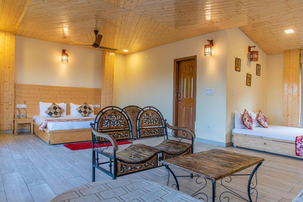 Fairview Wayside Villa Kasauli Exterior photo
